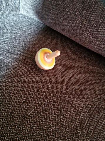 Houten Tolletje beschikbaar voor biedingen