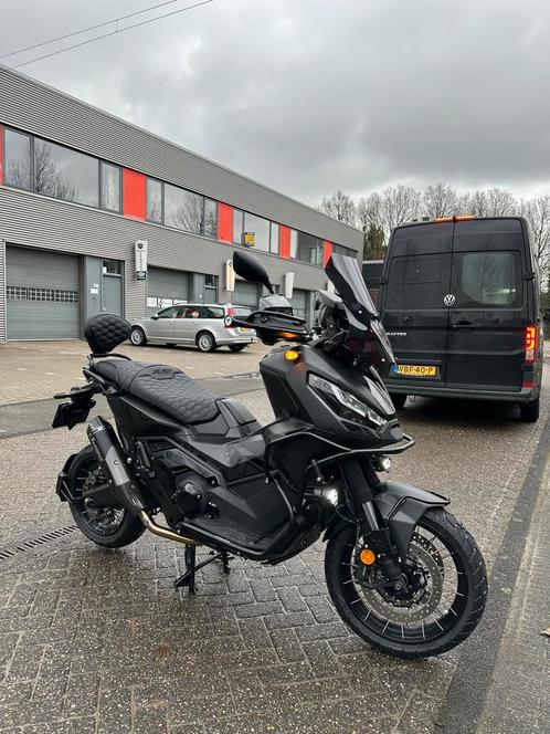 HONDA X-ADV 750 CUSTOMIZING BEUGELS ZADELS UITLATEN, Motoren, Tuning en Styling, Ophalen