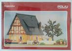 POLA H0 529 Supercolor vakwerk woonhuis, Ophalen of Verzenden, Brug, Tunnel of Gebouw, Overige merken