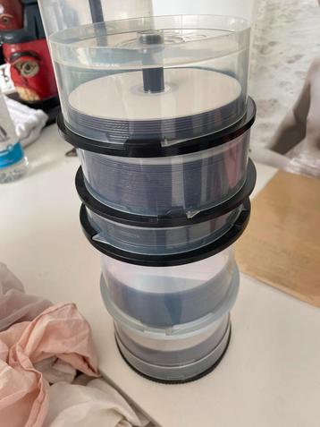 DVDs nieuw +100 stuks beschikbaar voor biedingen