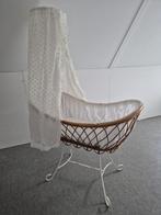 Vintage rotan wieg., Ophalen, Gebruikt, Wieg