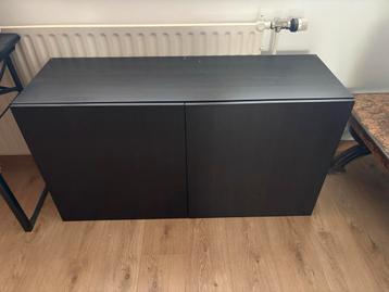 2 IKEA Besta kasten - 120x64x42 cm - Den Haag beschikbaar voor biedingen