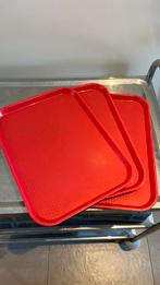 3 rode dienbladen 40x30 cm, 1 dienblad 35x25 cm, Ophalen, Zo goed als nieuw, Kunststof