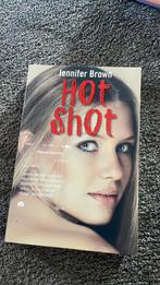 Jennifer Brown - Hot shot, Ophalen of Verzenden, Zo goed als nieuw, Jennifer Brown