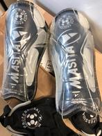 Scheenbeschermers, Sport en Fitness, Boksen, Ophalen of Verzenden, Zo goed als nieuw, Boksbeschermers