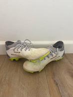 Witte adidas predator, Sport en Fitness, Loopsport en Atletiek, Ophalen of Verzenden, Zo goed als nieuw, Overige typen, Adidas