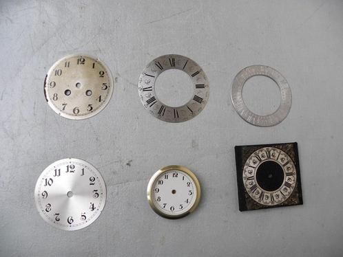 Wijzerplaten, cijferringen, glasdeksels serie 33, Antiek en Kunst, Antiek | Klokken, Ophalen of Verzenden