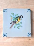 Antieke polychroom tegel met vogel, Antiek en Kunst, Ophalen of Verzenden