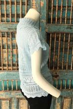 Lichtblauw gehaakt truitje Boho Ibiza maat S, Verzenden, Zo goed als nieuw, Maat 38/40 (M), Blauw