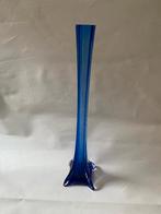 Retro Mooie langwerpige glazen solifleur vaas., Ophalen, Gebruikt, Blauw, Glas