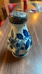 Delftsch Blauw strooibus met zilveren dop, Antiek en Kunst, Ophalen of Verzenden
