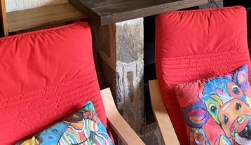 2 IKEA poang stoelen rood beschikbaar voor biedingen