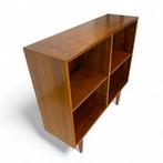 Vintage palissanderfineer boekenkastje uit Denemarken., Huis en Inrichting, Kasten | Boekenkasten, Ophalen, Met plank(en), ?, Minder dan 100 cm