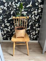 MOOIE STOEL voor decoratieve doeleinden. UPCYCLING, Ophalen, Zo goed als nieuw, Hout, Eén