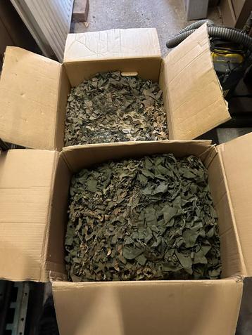 Camouflagenetten 4/5 stuks beschikbaar voor biedingen