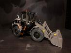 Volvo L60H loader black edition AT Collections, Hobby en Vrije tijd, Modelauto's | 1:32, Ophalen of Verzenden, Zo goed als nieuw
