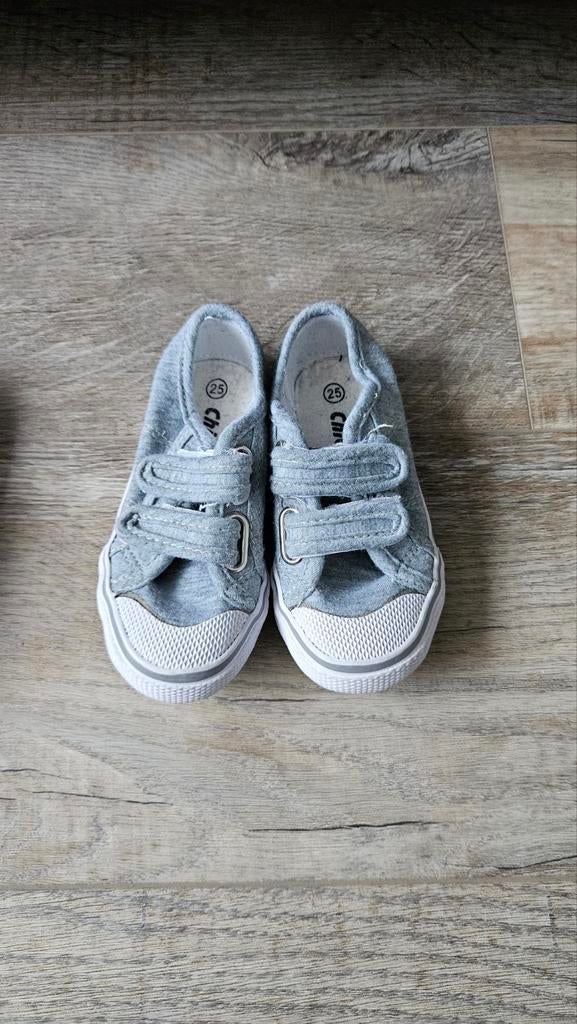 Gymschoenen maat 25, Kinderen en Baby's, Kinderkleding | Schoenen en Sokken, Ophalen of Verzenden, Zo goed als nieuw, Jongen of Meisje