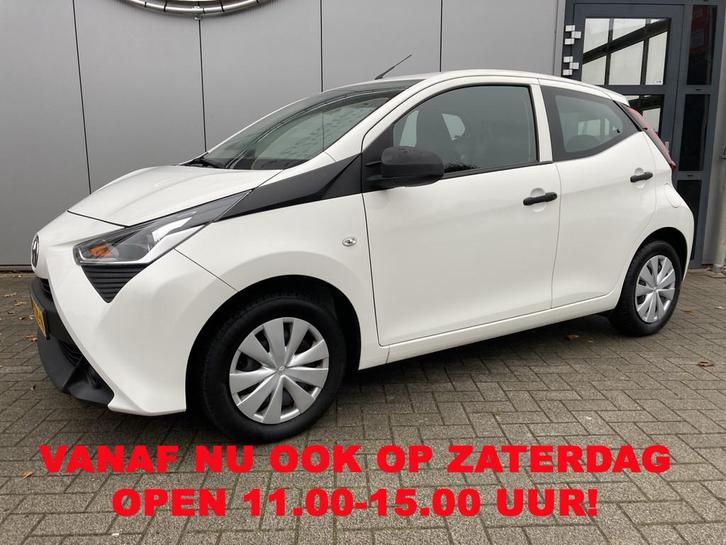 Toyota Aygo 1.0 VVT-i x-fun lage km stand! | Airco | Blue to, Auto's, Toyota, Bedrijf, Te koop, Aygo, ABS, Airbags, Airconditioning