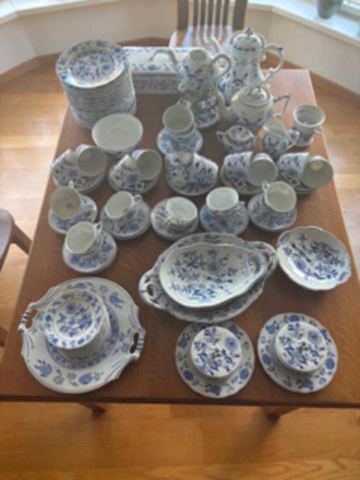 12 delig Petrus Regout servies, Antiek en Kunst, Antiek | Servies compleet, Ophalen