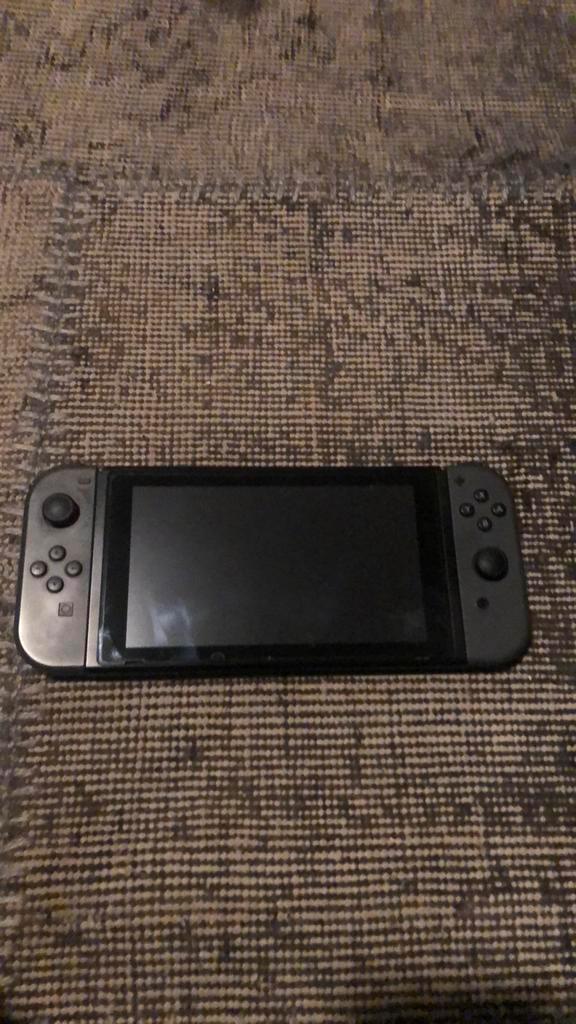 Nintendo Switch V2 (2019) Grijs - Complete Set, Spelcomputers en Games, Spelcomputers | Nintendo Switch, Zo goed als nieuw, Ophalen of Verzenden