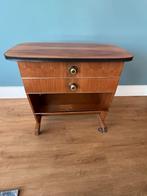 Vintage Naaitafeltje/Bijzettafel - Retro Design, Antiek en Kunst, Antiek | Meubels | Stoelen en Banken, Ophalen