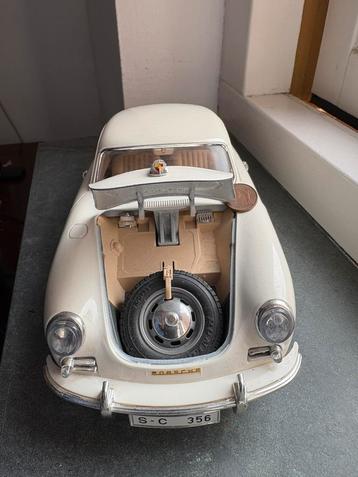 Burago Mercedes Porsche en Chevrolet Corvette beschikbaar voor biedingen