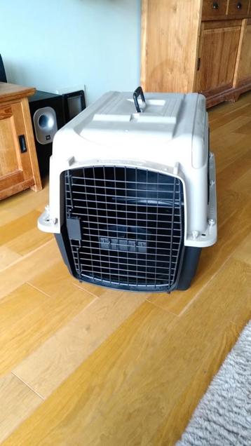 Vari-Kennel Ultra reiskooi zgan.  beschikbaar voor biedingen