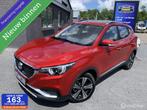 MG ZS EV Luxury 45 kWh|PANO|Keyless|Leer, Gebruikt, Zwart, ZS, 1507 kg