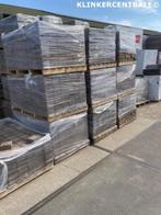 35m2 gemêleerd betonstenen 14x14x6cm cobblestones abbeystone, Bij dit gebruikte product niet te achterhalen, Gebruikt, Bij dit gebruikte product niet te achterhalen