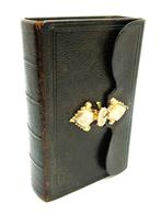 Bijbel met gouden slot, 19e eeuws