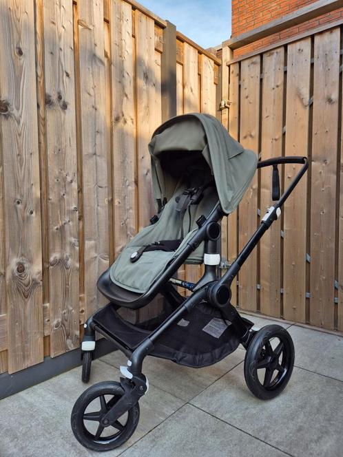 Bugaboo Fox 3, Kinderen en Baby's, Kinderwagens en Combinaties, Gebruikt, Kinderwagen, Bugaboo, Luchtbanden, Met reiswieg, Verstelbare duwstang