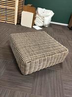 Nieuwe buiten tafel/poef aanzetstuk bank, Tuin en Terras, Ophalen, Nieuw, Overige materialen