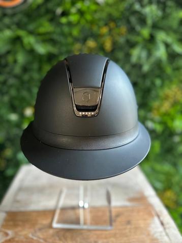 Wauw!  Nieuwe Samshield Miss zwart beschikbaar voor biedingen