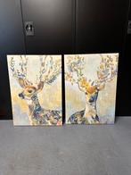 2 canvassen met ree/rendieren, Ophalen