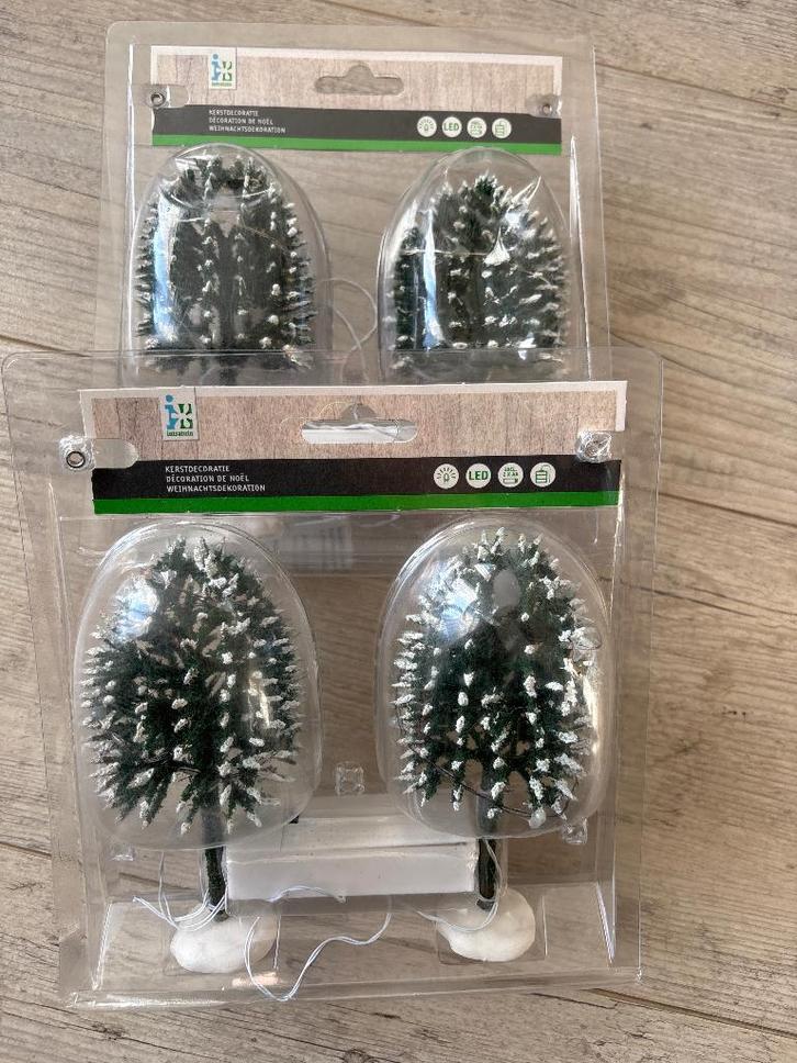 Intratuin Kerstboom met verlichting, Diversen, Kerst, Zo goed als nieuw, Ophalen of Verzenden