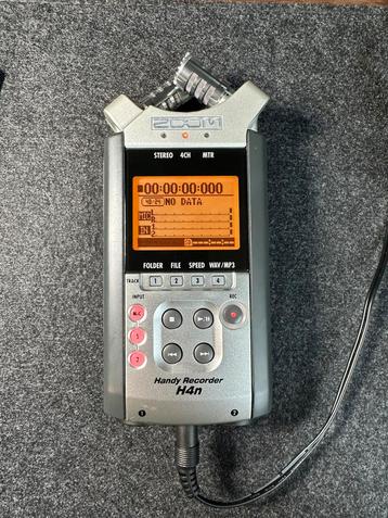Zoom H4n Handy Recorder + accessories beschikbaar voor biedingen