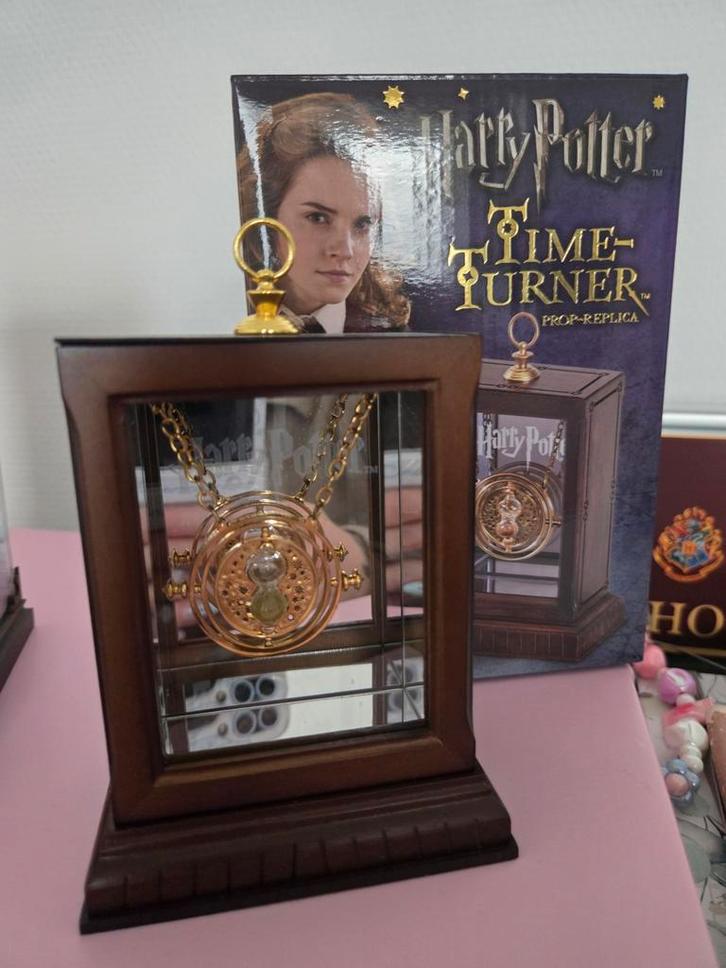 Harry Potter Time Turner - Noble Collection - Nieuw!, Verzamelen, Harry Potter, Nieuw, Replica, Ophalen of Verzenden