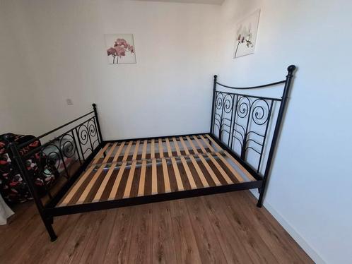 2 persoons bed twijfelaar 140-200, Huis en Inrichting, Slaapkamer | Bedden, Gebruikt, Twijfelaar, 140 cm, 200 cm, Metaal, Zwart