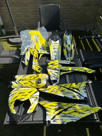 Sherco stickerset + kappen | Inruil op Zwarte Kappen | NIEUW beschikbaar voor biedingen