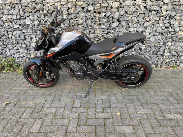 KTM 790 DUKE (bj 2018), Motoren, Motoren | KTM, Bedrijf, Naked bike, meer dan 35 kW, 2 cilinders, Minimaal motorrijbewijs A2