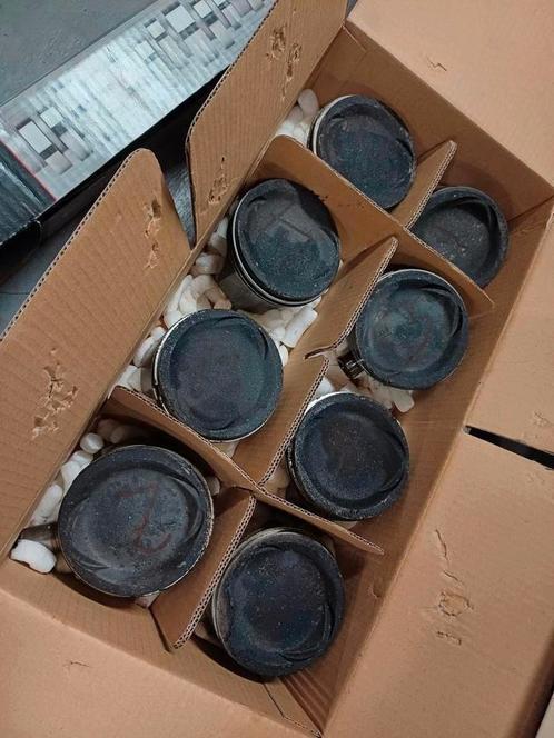 Set gebruikte .030 zuigers jeep amc 401 v8, Auto-onderdelen, Verlichting, Jeep, Ophalen of Verzenden