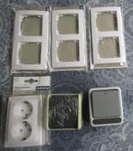 2 x lichtschakelaar Gamma / stopcontact / afdekraam, Ophalen of Verzenden, Nieuw, Stopcontact