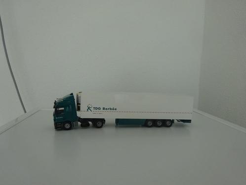 Mercedes Actros Berbee T.D.G. Transport met koeltrailer ., Hobby en Vrije tijd, Modelauto's | 1:50, Nieuw, Bus of Vrachtwagen