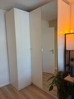 Witte hoekkast met spiegeldeur, Huis en Inrichting, Kasten | Kledingkasten, Ophalen, 100 tot 150 cm, 200 cm of meer, Met hangruimte