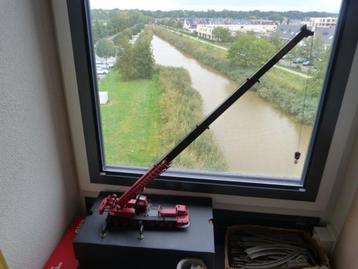 Grove TM 800 kraan in kleuren oude Mammoet van NZG beschikbaar voor biedingen