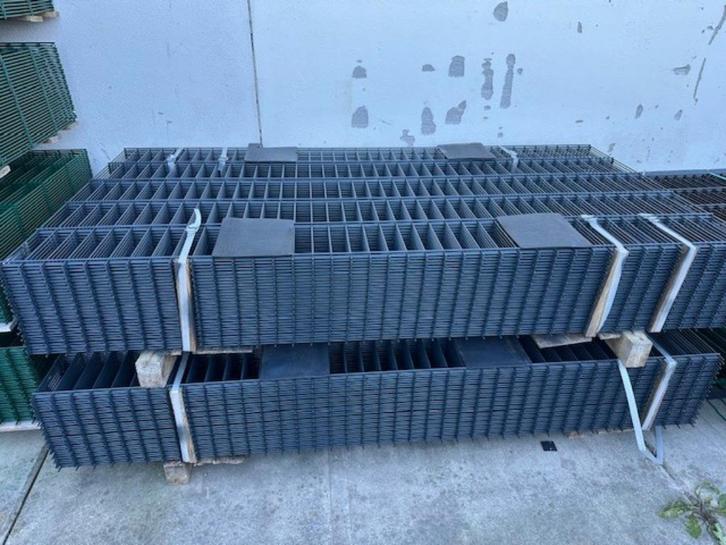 30 x Dubbelstaafs hekwerken 103/200cm €525,-, Tuin en Terras, Gaas en Draad, Nieuw, Gaas, 20 meter of meer, Ophalen