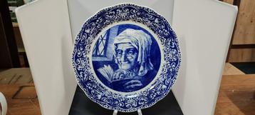 delftsblauw bord beschikbaar voor biedingen