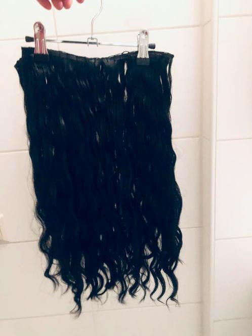 Hair wave met krull 2 weken gedragen, Kleding | Dames, Tops, Zo goed als nieuw, Ophalen of Verzenden