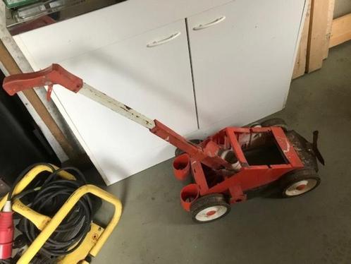 lijnenspuitwagen wegmarkering, Doe-het-zelf en Verbouw, Schildersmaterialen, Gebruikt, Overige typen, Ophalen