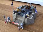 Playmobil kasteel met ridders, wapens en kanon, Ophalen, Zo goed als nieuw